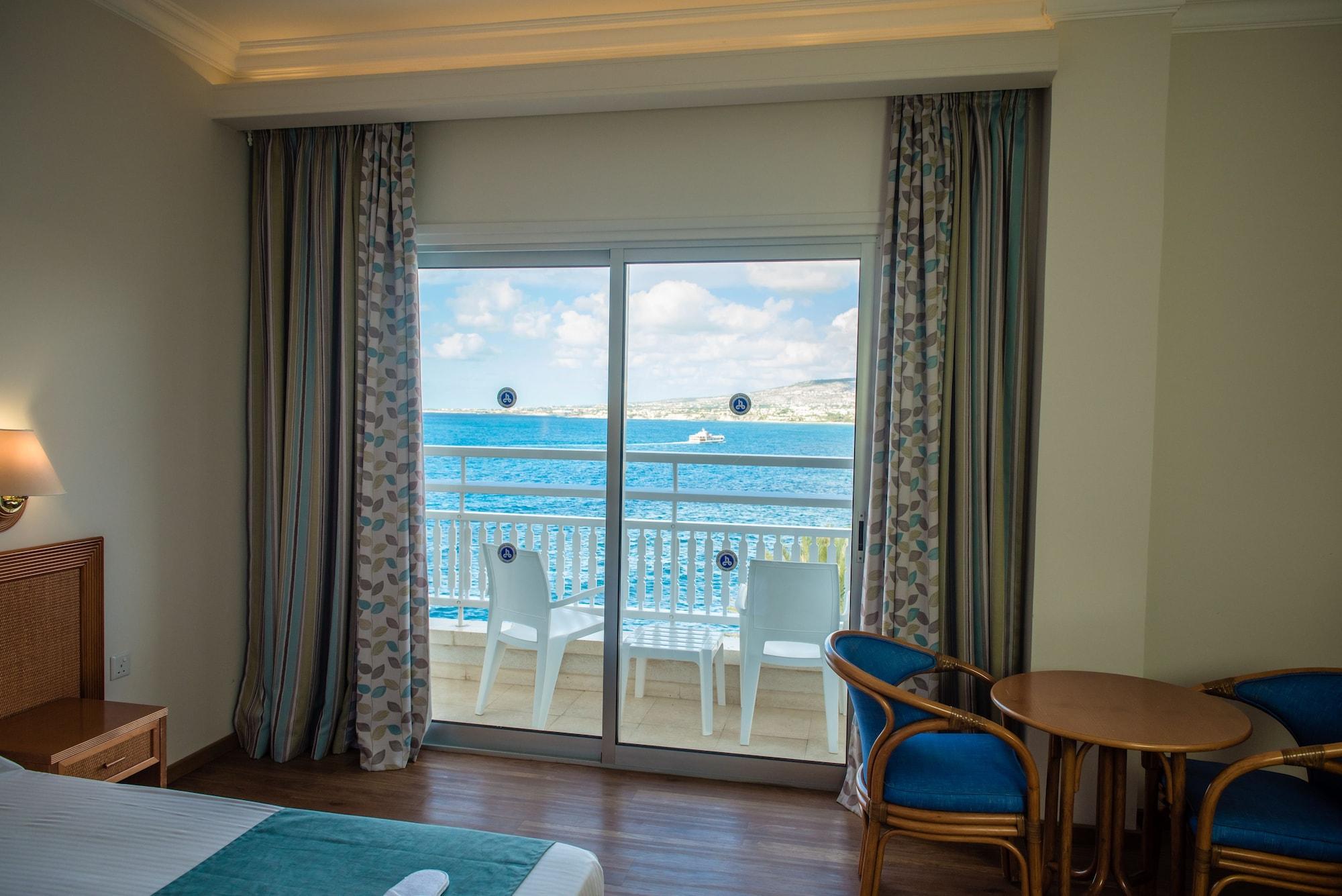 Cynthiana Beach Hotel Kissonerga Ngoại thất bức ảnh