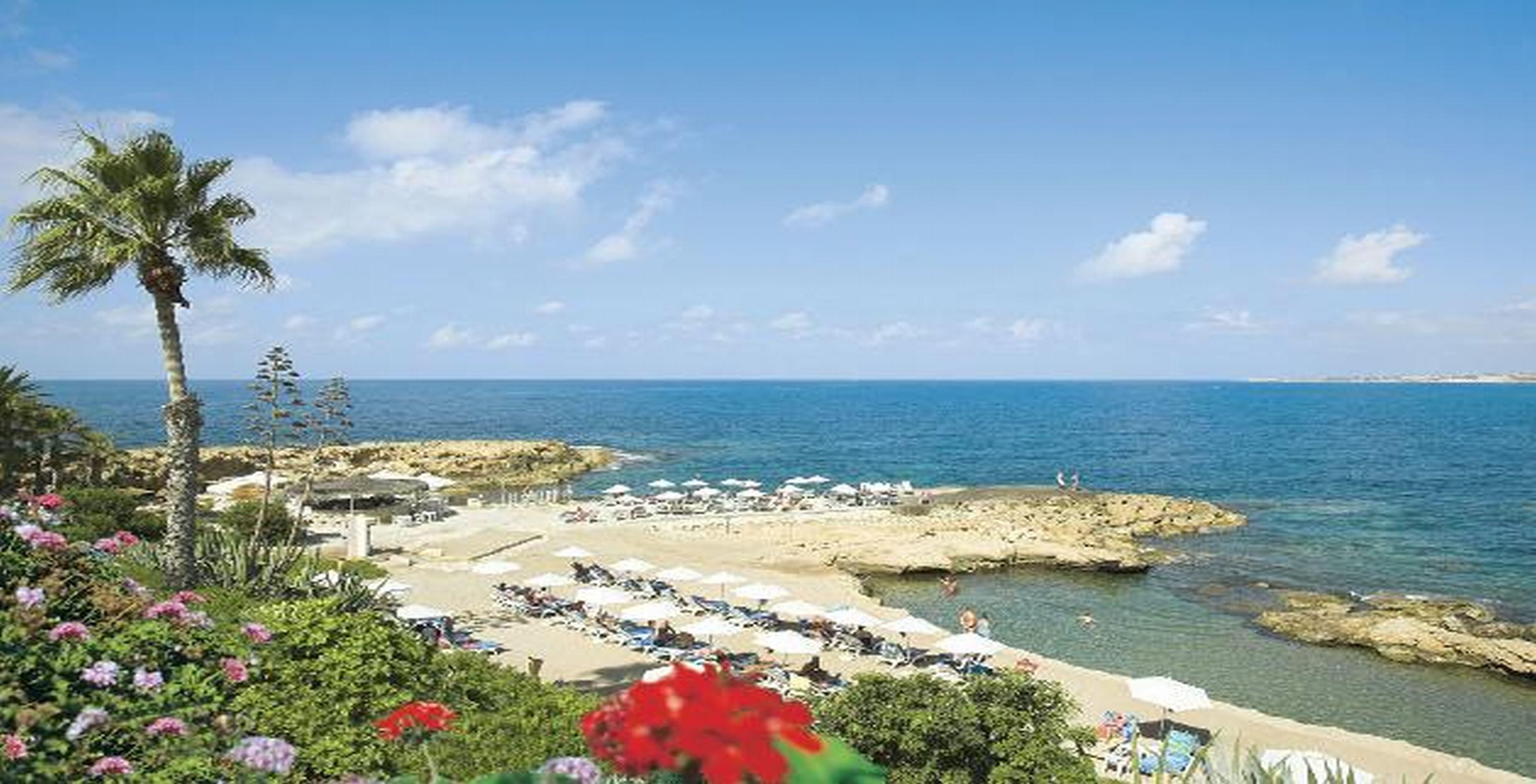Cynthiana Beach Hotel Kissonerga Ngoại thất bức ảnh