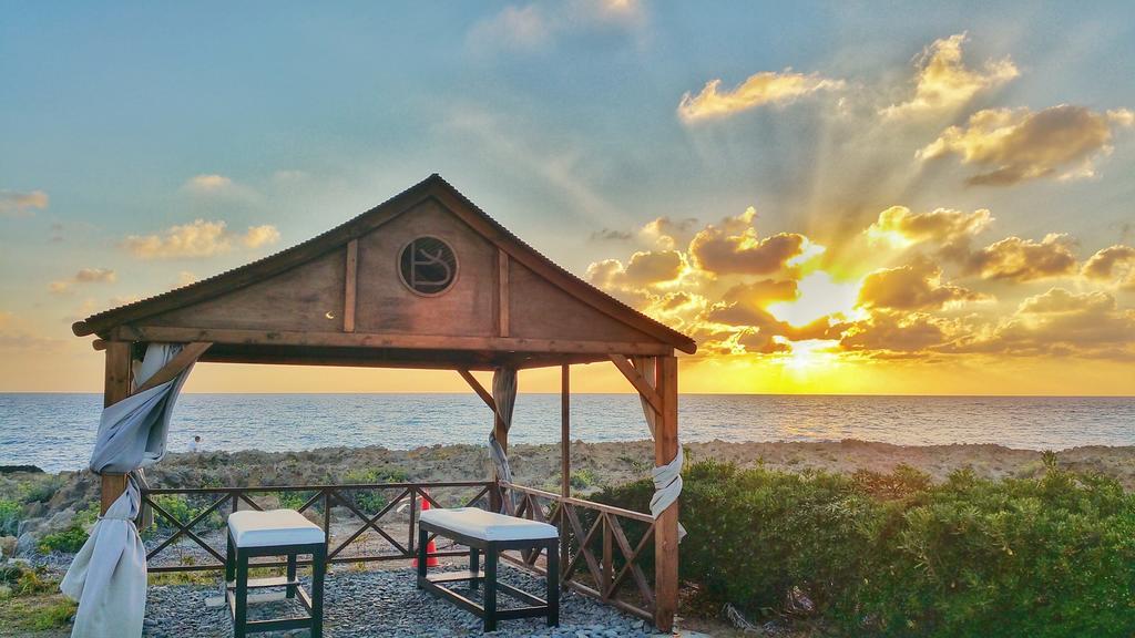 Cynthiana Beach Hotel Kissonerga Ngoại thất bức ảnh