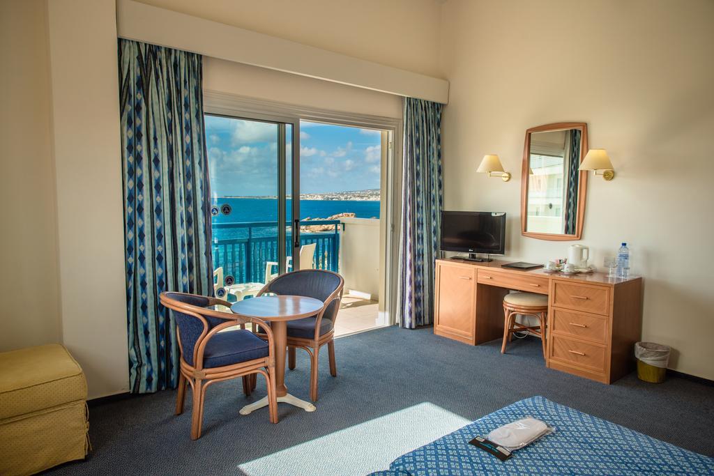 Cynthiana Beach Hotel Kissonerga Phòng bức ảnh